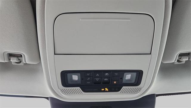 Photo of 2025 Dark Matter Gray Metallic Ford Expedition Max