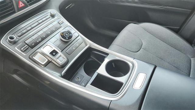 Photo of 2023 Black Noir Pearl Hyundai Santa Fe Plug-In Hybrid