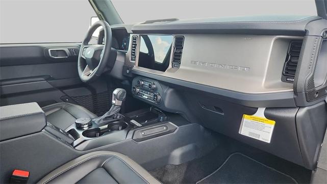 Photo of 2025 Desert Sand Ford Bronco