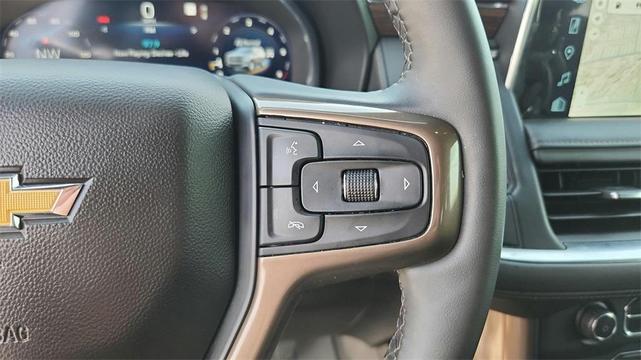 Photo of 2023 Summit White Chevrolet Suburban
