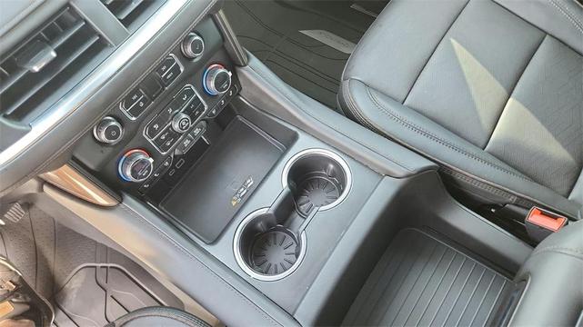 Photo of 2023 Summit White Chevrolet Suburban