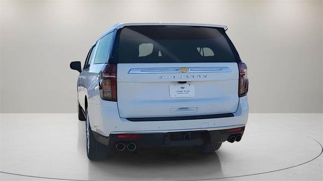 Photo of 2023 Summit White Chevrolet Suburban