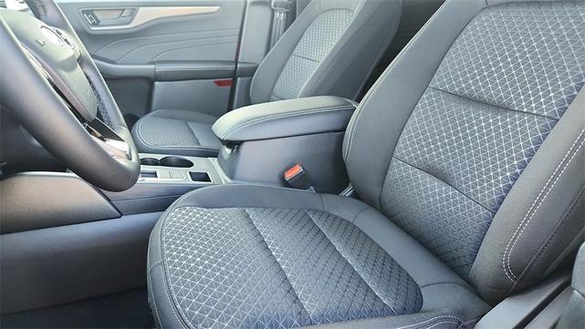 Photo of 2025 Red Metallic Ford Escape