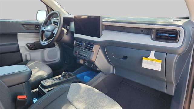 Photo of 2025 Carbonized Gray Metallic Ford Maverick