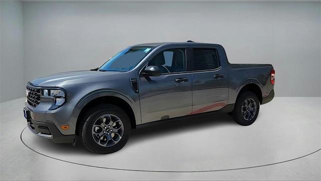 Photo of 2025 Carbonized Gray Metallic Ford Maverick