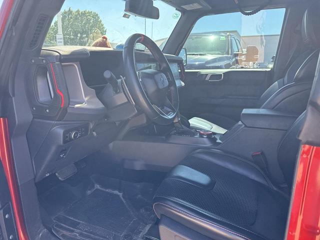 Photo of 2023 Hot Pepper Red Metallic Tinted Clearcoat Ford Bronco
