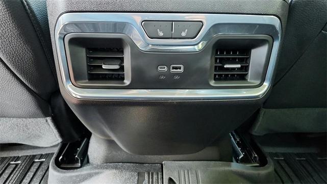 Photo of 2023 Summit White GMC Sierra 1500
