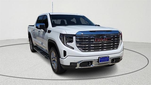 Photo of 2023 Summit White GMC Sierra 1500