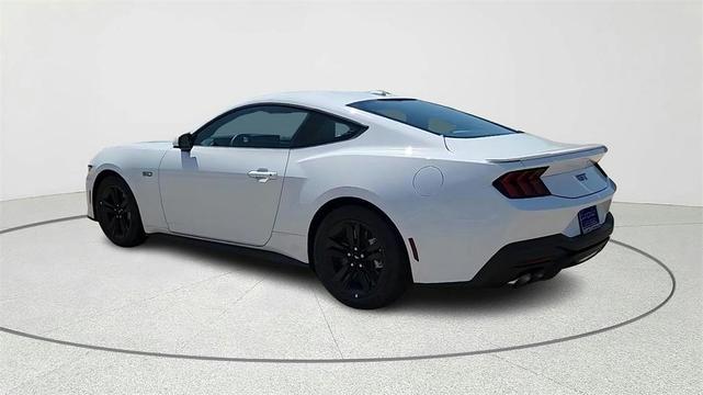 Photo of 2025 Oxford White Ford Mustang