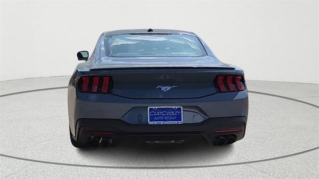 Photo of 2025 Vapor Blue Metallic Ford Mustang