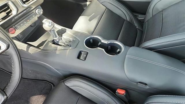 Photo of 2025 Vapor Blue Metallic Ford Mustang