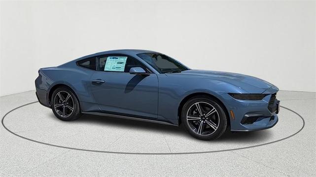 Photo of 2025 Vapor Blue Metallic Ford Mustang