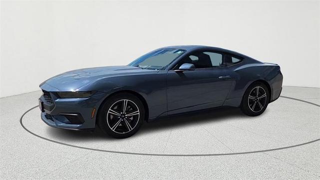 Photo of 2025 Vapor Blue Metallic Ford Mustang