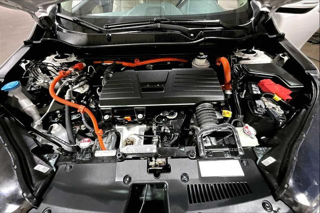 Photo of 2022 Platinum White Pearl Honda CR-V Hybrid