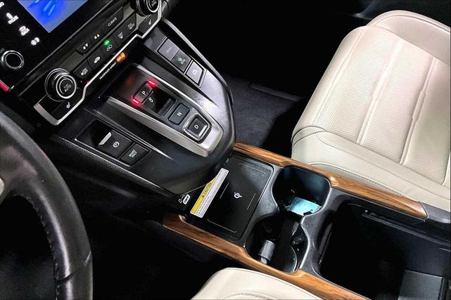 Photo of 2022 Platinum White Pearl Honda CR-V Hybrid