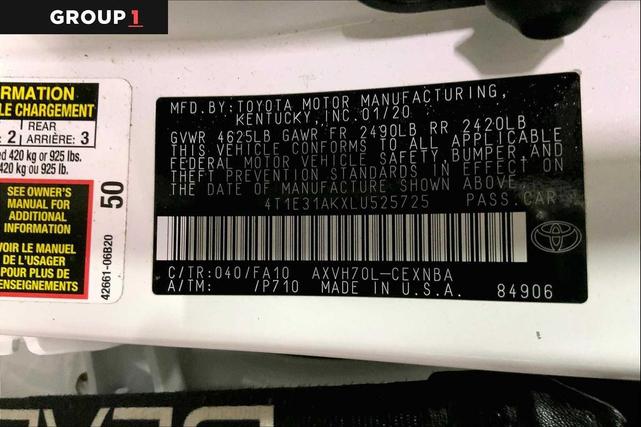 Photo of 2020 Super White Toyota Camry