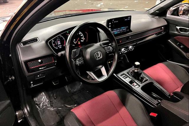Photo of 2024 Crystal Black Pearl Honda Civic Si