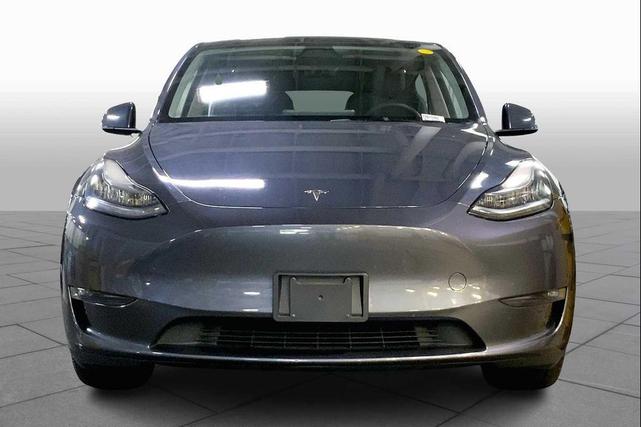 Photo of 2023 Midnight Silver Metallic Tesla Model Y