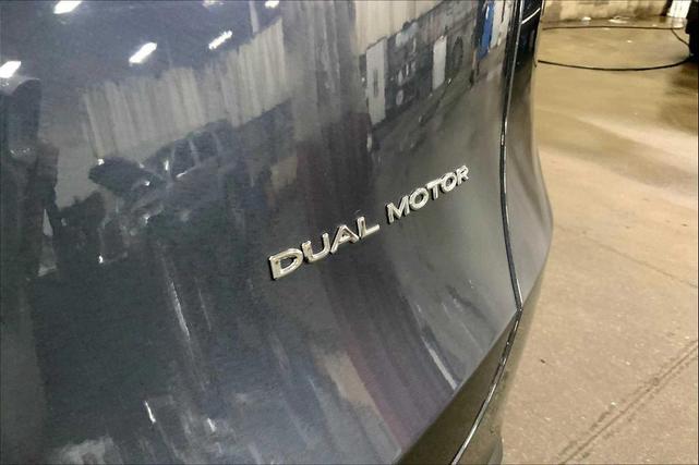 Photo of 2023 Midnight Silver Metallic Tesla Model Y