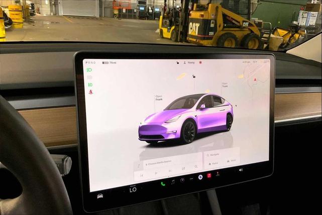 Photo of 2023 Midnight Silver Metallic Tesla Model Y
