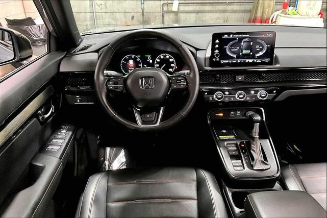 Photo of 2024 Urban Gray Pearl Honda CR-V Hybrid