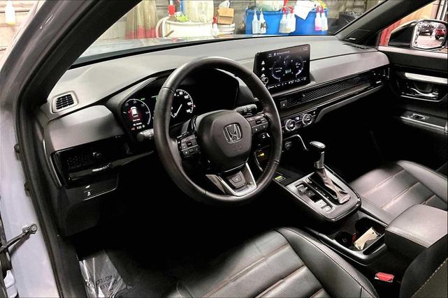 Photo of 2024 Urban Gray Pearl Honda CR-V Hybrid