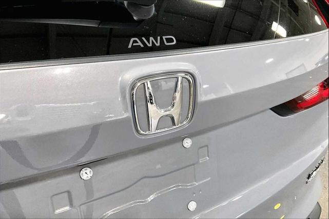 Photo of 2024 Urban Gray Pearl Honda CR-V Hybrid