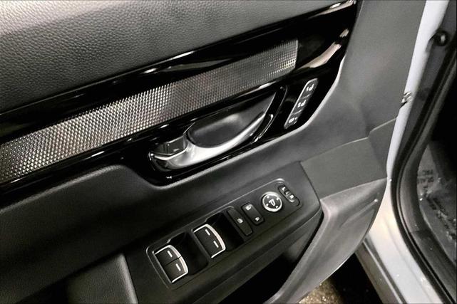 Photo of 2024 Urban Gray Pearl Honda CR-V Hybrid