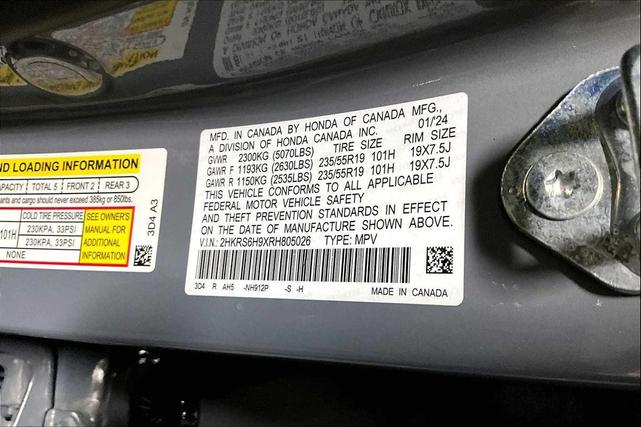 Photo of 2024 Urban Gray Pearl Honda CR-V Hybrid