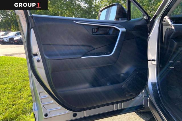 Photo of 2020 Silver Sky Metallic Toyota RAV4