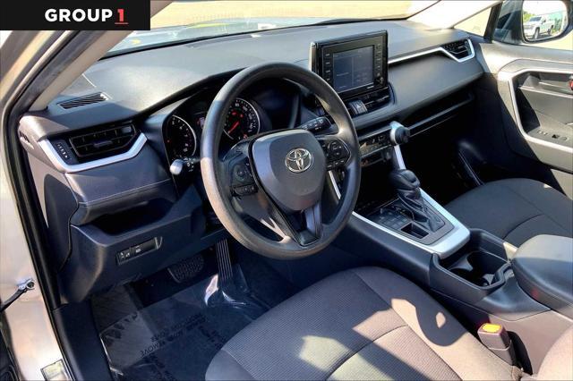 Photo of 2020 Silver Sky Metallic Toyota RAV4