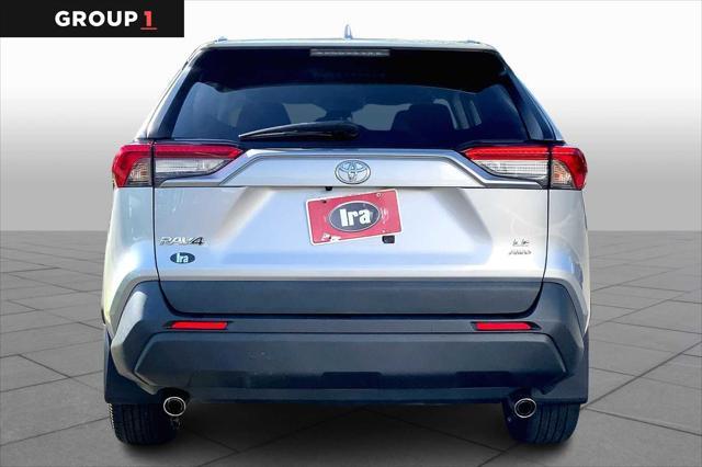 Photo of 2020 Silver Sky Metallic Toyota RAV4