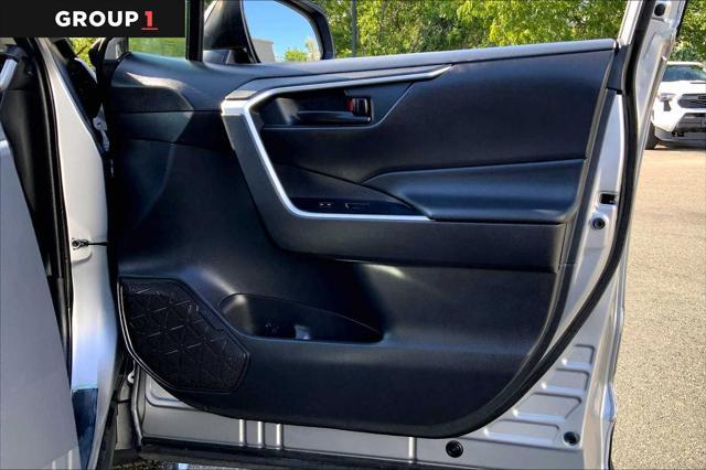 Photo of 2020 Silver Sky Metallic Toyota RAV4