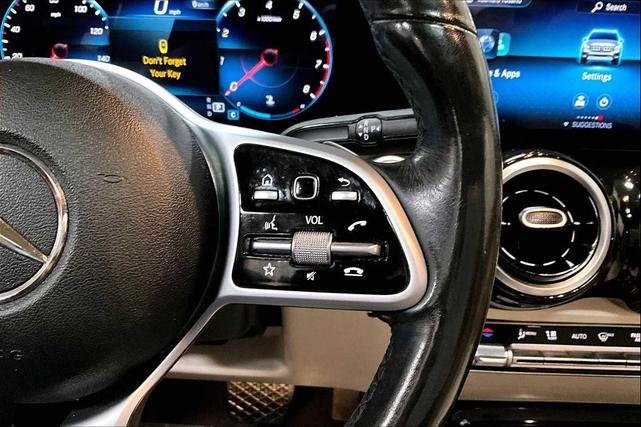 Photo of 2020 Patagonia Red Metallic Mercedes-Benz GLB 250