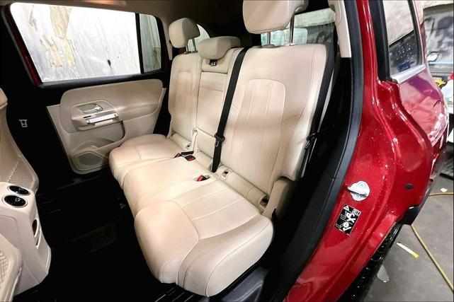Photo of 2020 Patagonia Red Metallic Mercedes-Benz GLB 250