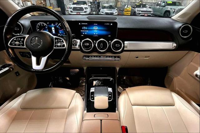 Photo of 2020 Patagonia Red Metallic Mercedes-Benz GLB 250