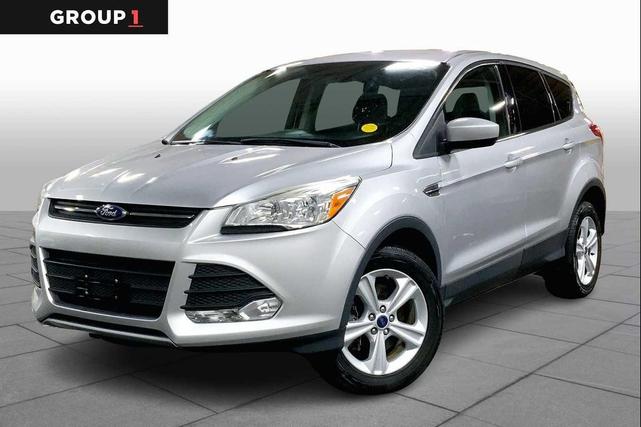 Photo of 2015 Ingot Silver Ford Escape