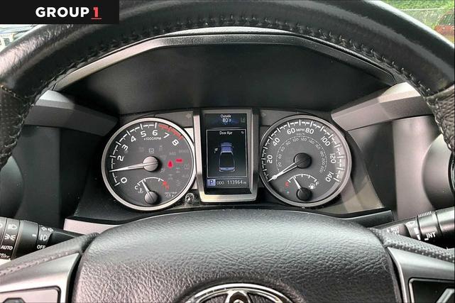 Photo of 2022 White Toyota Tacoma