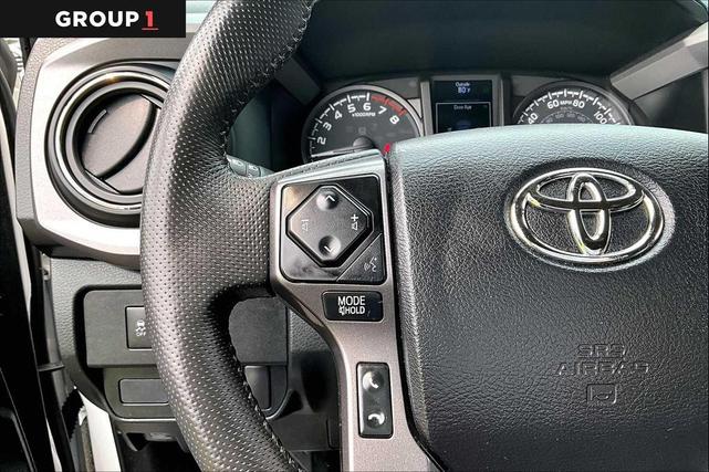 Photo of 2022 White Toyota Tacoma