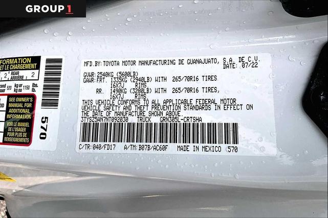 Photo of 2022 White Toyota Tacoma