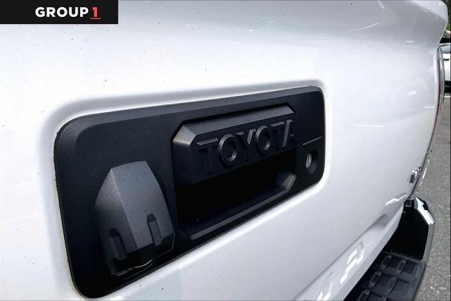 Photo of 2022 White Toyota Tacoma