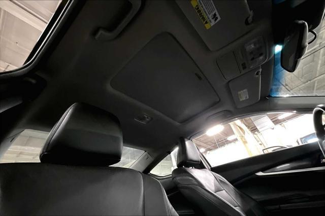 Photo of 2015 Crystal Black Pearl Honda Accord