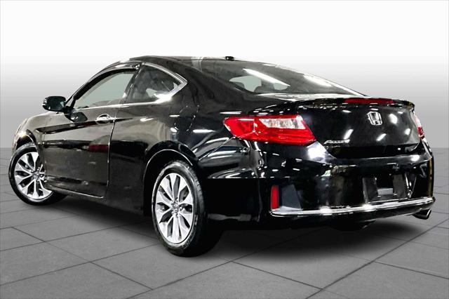 Photo of 2015 Crystal Black Pearl Honda Accord