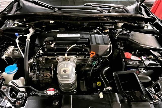 Photo of 2015 Crystal Black Pearl Honda Accord