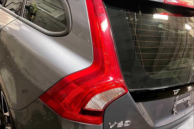 Photo of 2018 Osmium Grey Metallic Volvo V60