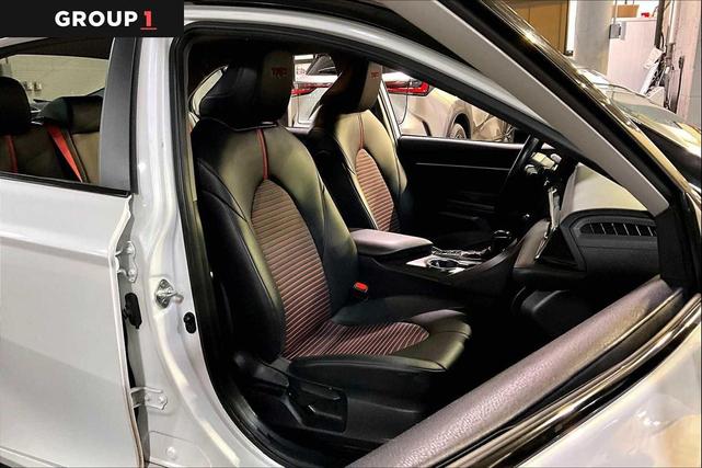 Photo of 2023 Wind Chill Pearl/Midnight Black Metallic Toyota Camry