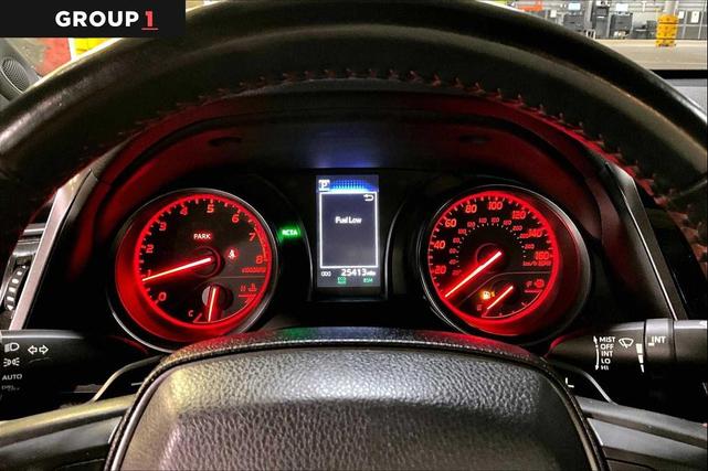 Photo of 2023 Wind Chill Pearl/Midnight Black Metallic Toyota Camry