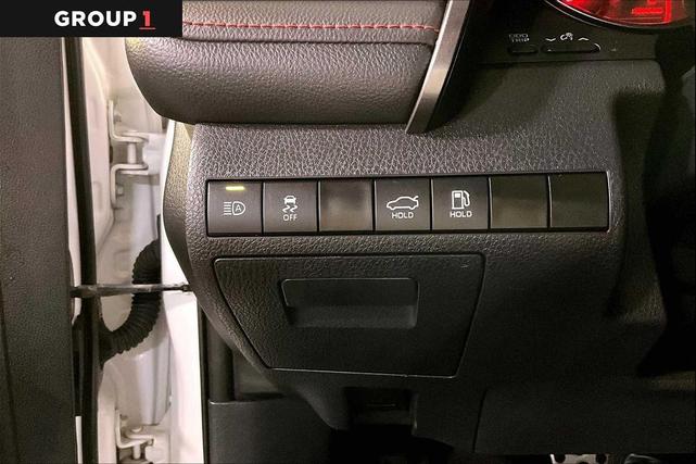 Photo of 2023 Wind Chill Pearl/Midnight Black Metallic Toyota Camry