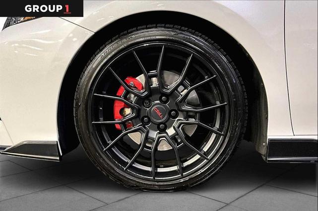 Photo of 2023 Wind Chill Pearl/Midnight Black Metallic Toyota Camry