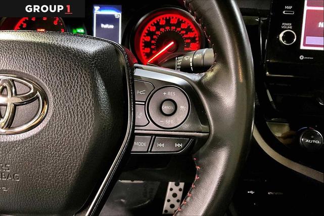 Photo of 2023 Wind Chill Pearl/Midnight Black Metallic Toyota Camry